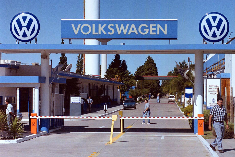 DEF180409VOLKSWAGEN