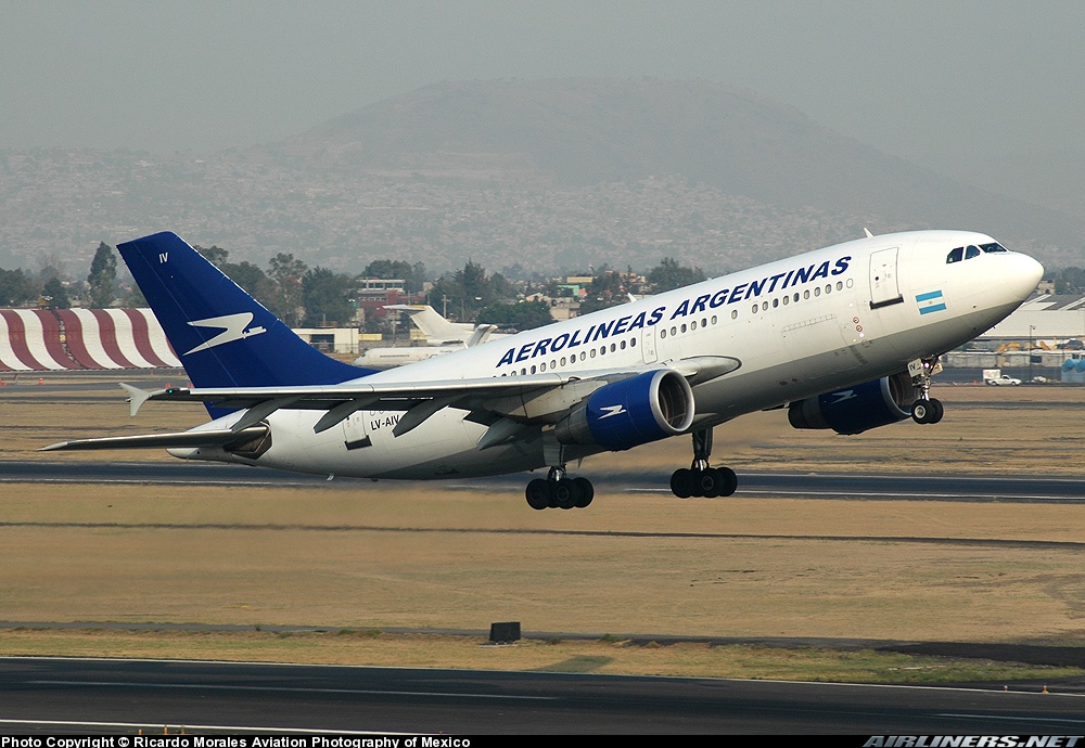 aerolineas arg
