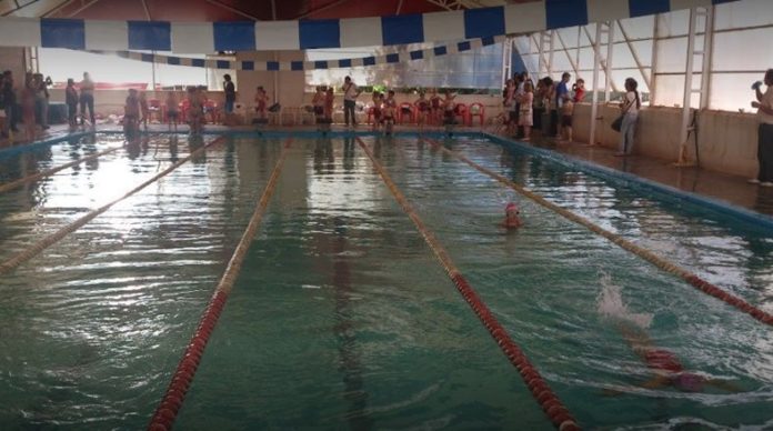 pileta_club_cordoba.jpg_525981578