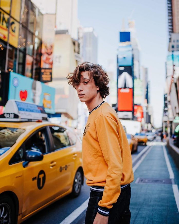 lucasspadafora_71133285_2294776577499421_5841130084970848222_n