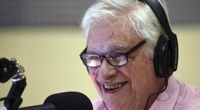 Luego de seis décadas de carrera Héctor Larrea anunció su retiro de la radio