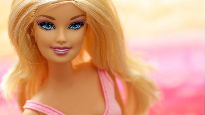 La muñeca Barbie llega al cine qué actriz la interpretará y qué estrella será Ken