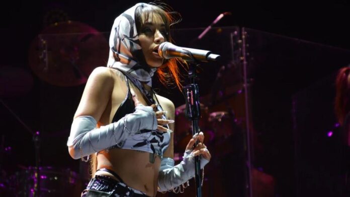 María Becerra lloró en un show en Mar del Plata al recordar a su ex, Rusher King video