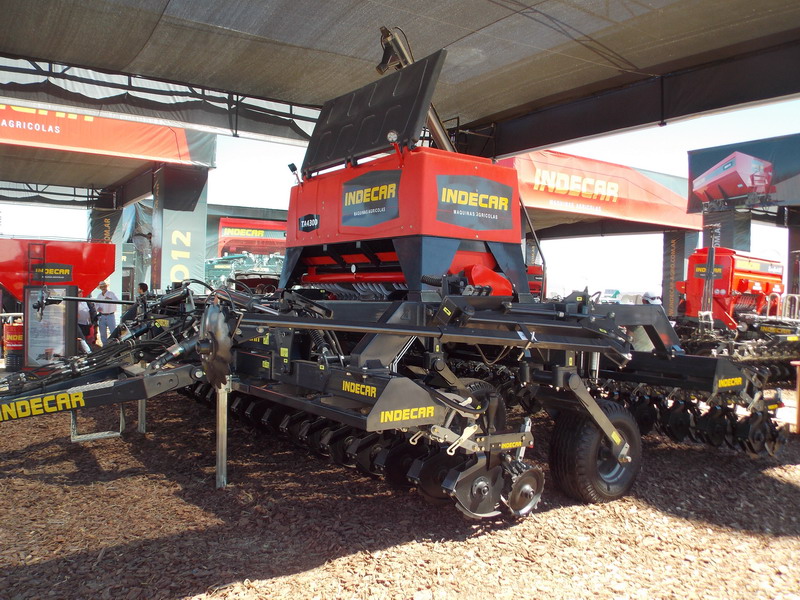 Sembradora-Air-Drill-Indecar-TA4300